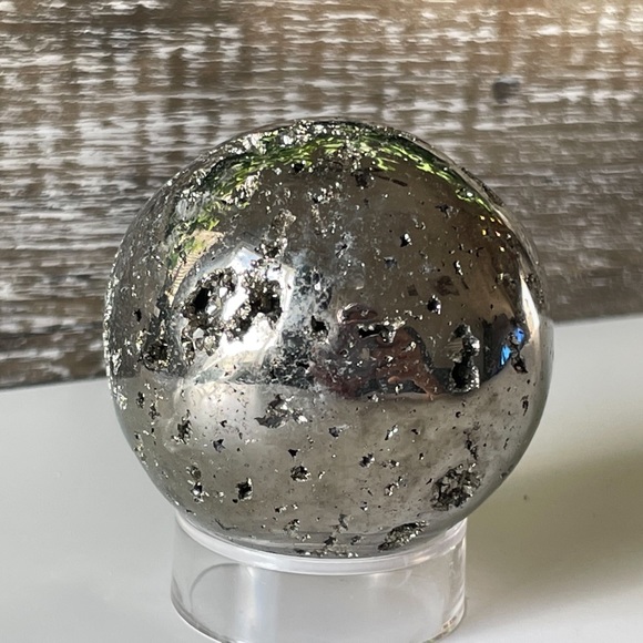 Pyrite Sphere - Picture 6 of 16
